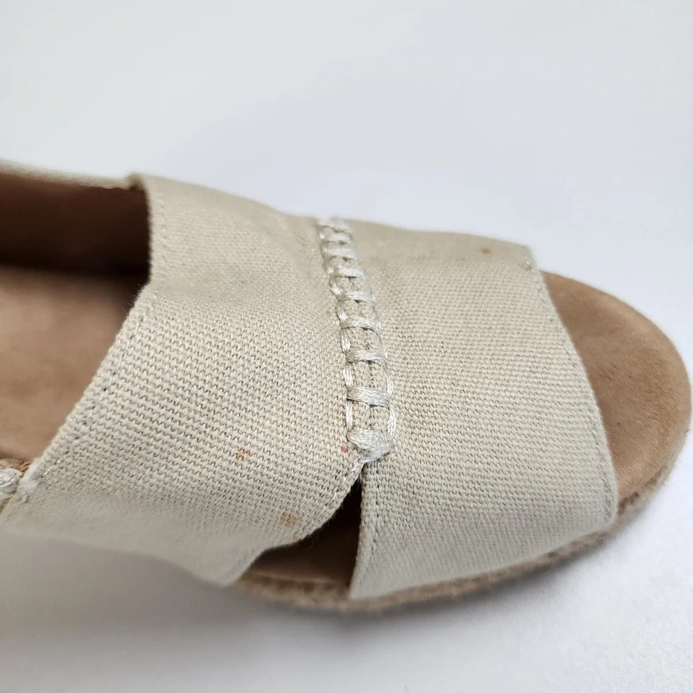 GH Bass & Co Womens Andi Wedge‎ Espadrilles Size 10 Beige Canvas Peep Toe Summer